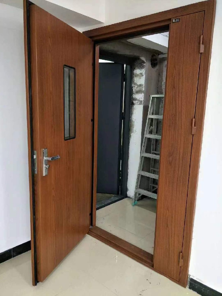 隔音门